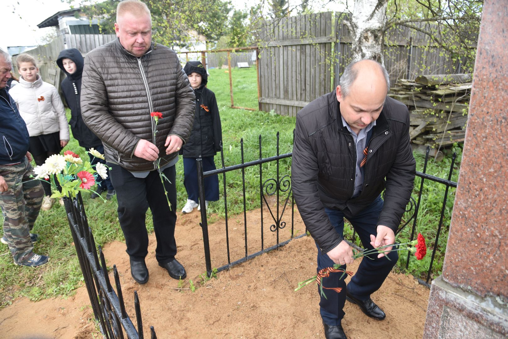 лотошино, день победы, великая отечественная война, братская могила,