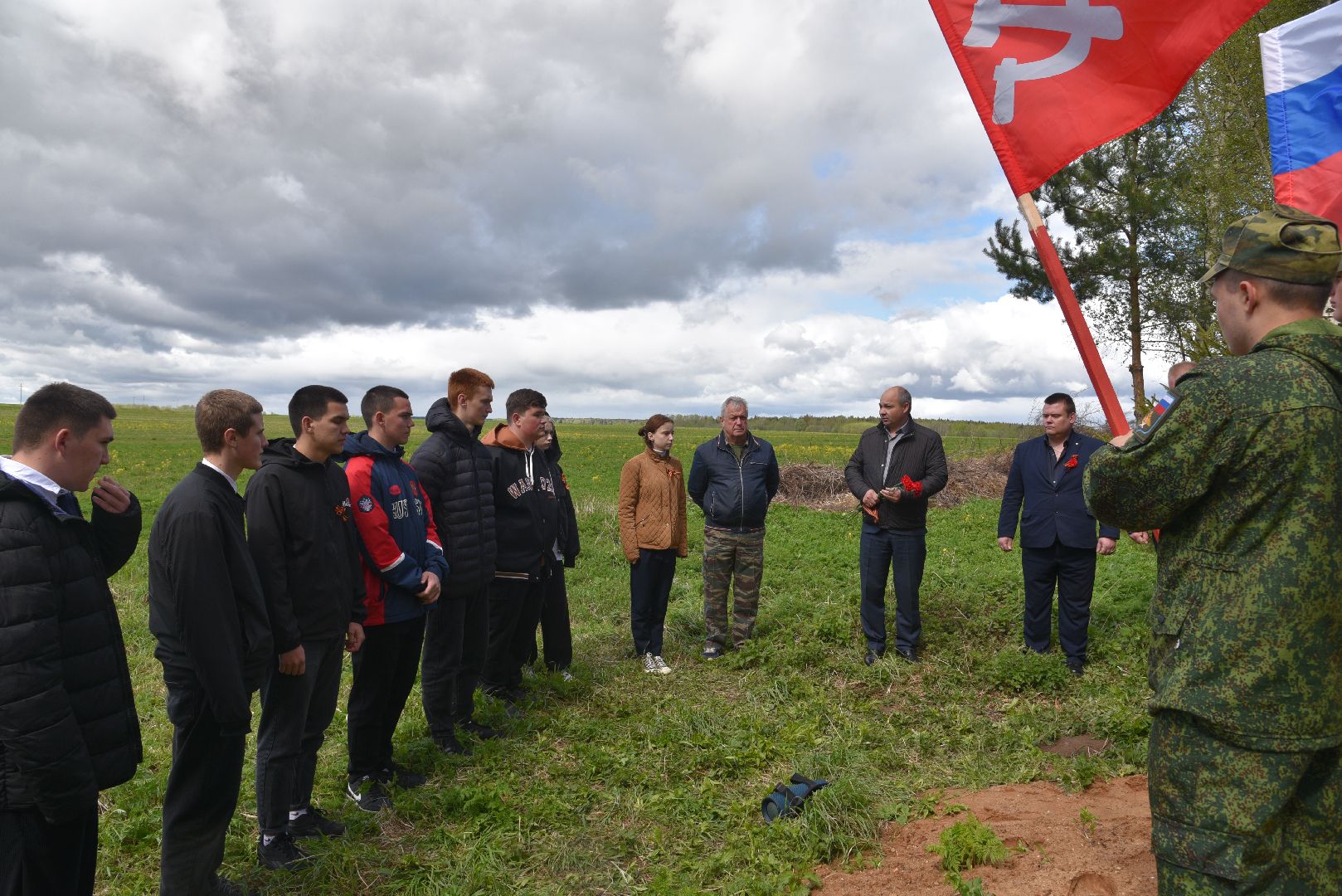 лотошино, день победы, великая отечественная война, братская могила,
