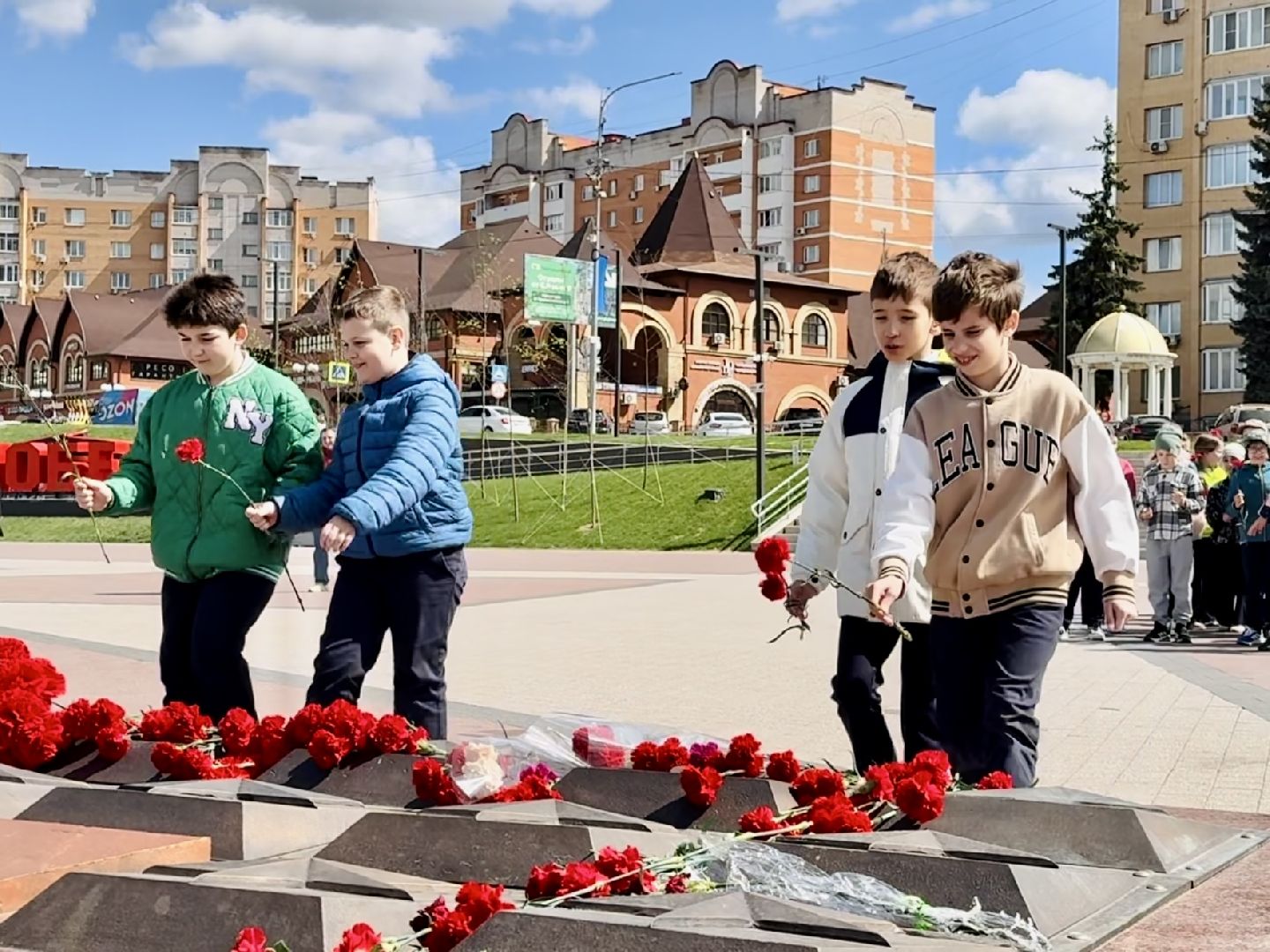 раменское , вечный огонь, Площадь победы, 9 мая, возложение цветов,