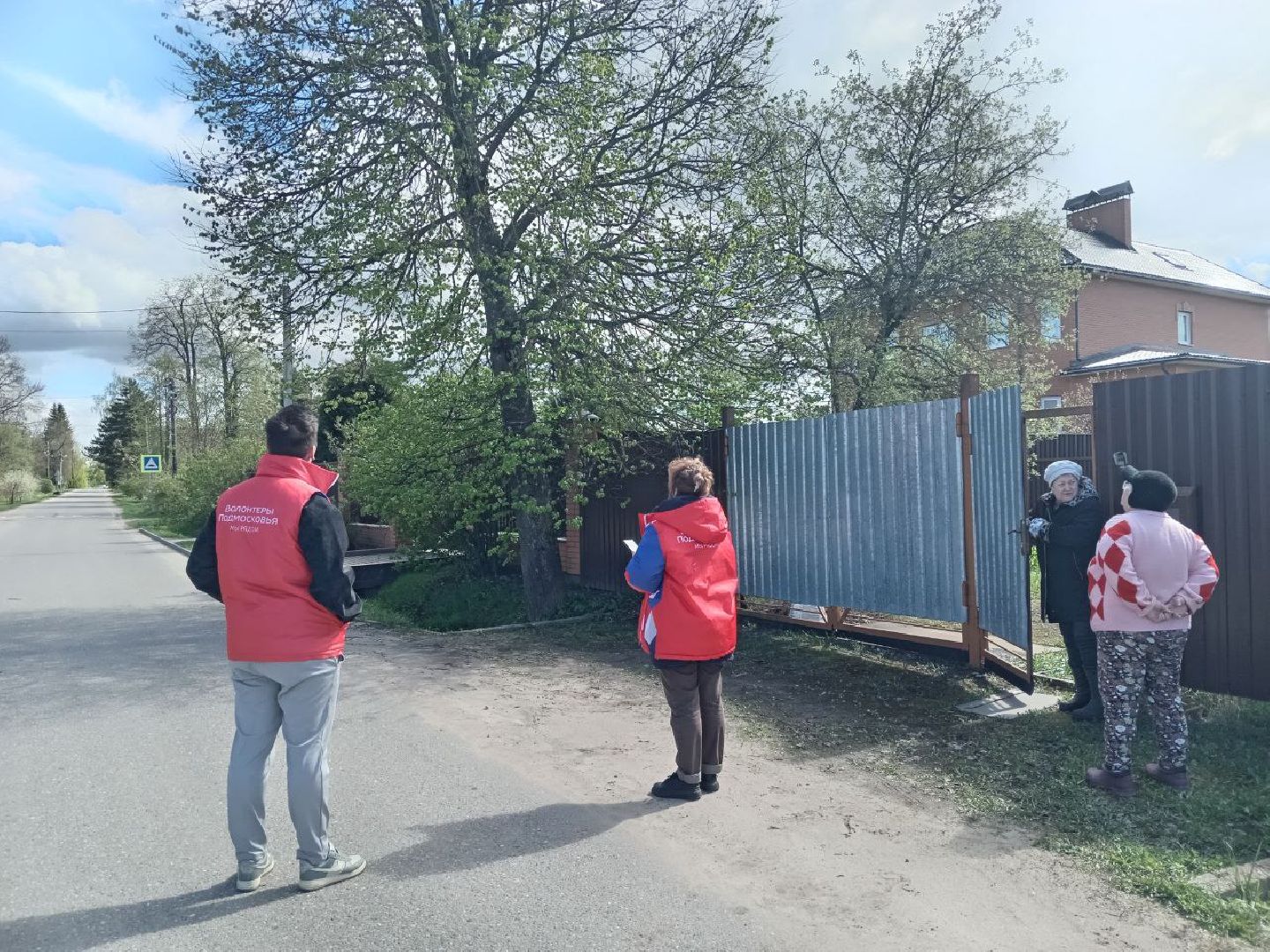 клин, общество, волонтеры подмосковья, жкх, ликвидация последствий снегопада,