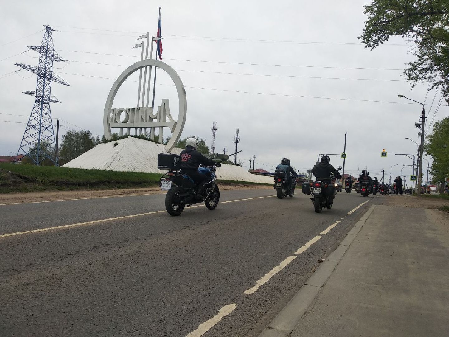 Дмитров, Ночные волки, Николо-Пешношский монастырь, мотосезон