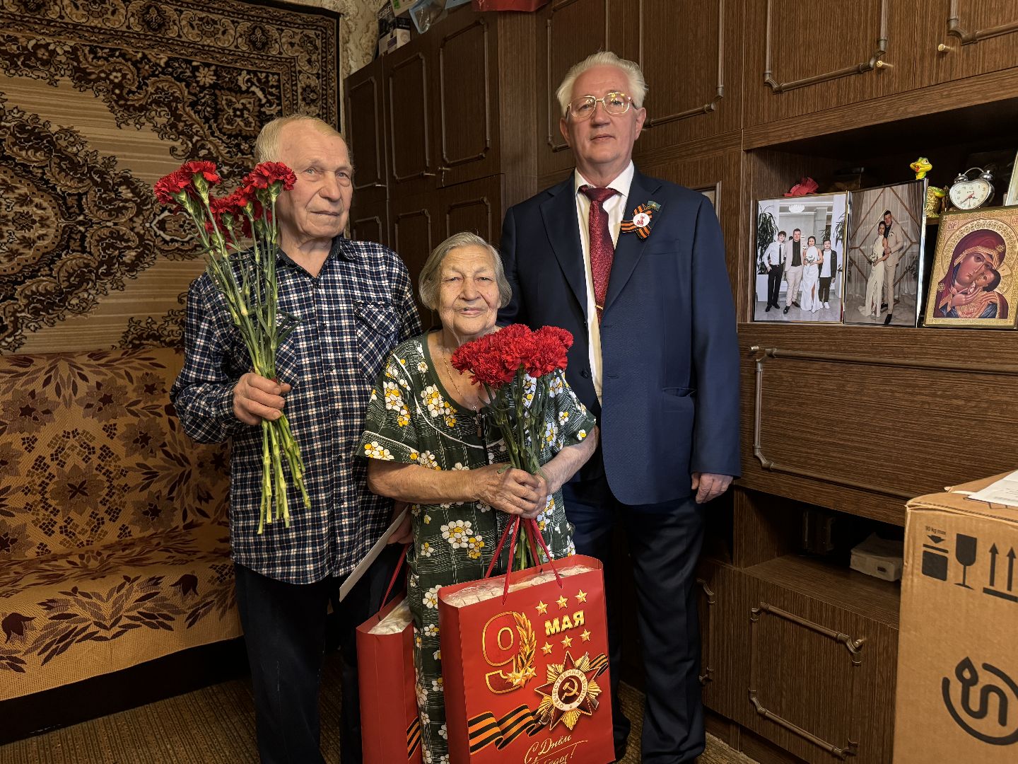 Одинцово, Поздравление ветеранов, Депутат Киреев,