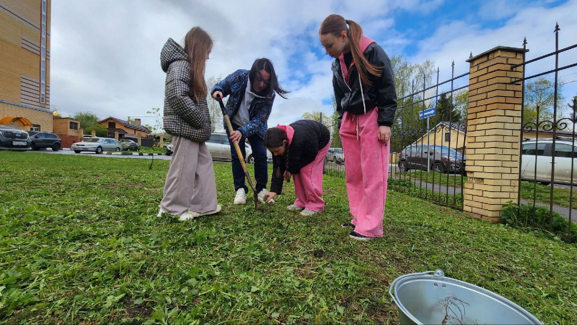 Дмитров, Дмитровская больница, Дом рождения,Аллея многодетных семей,