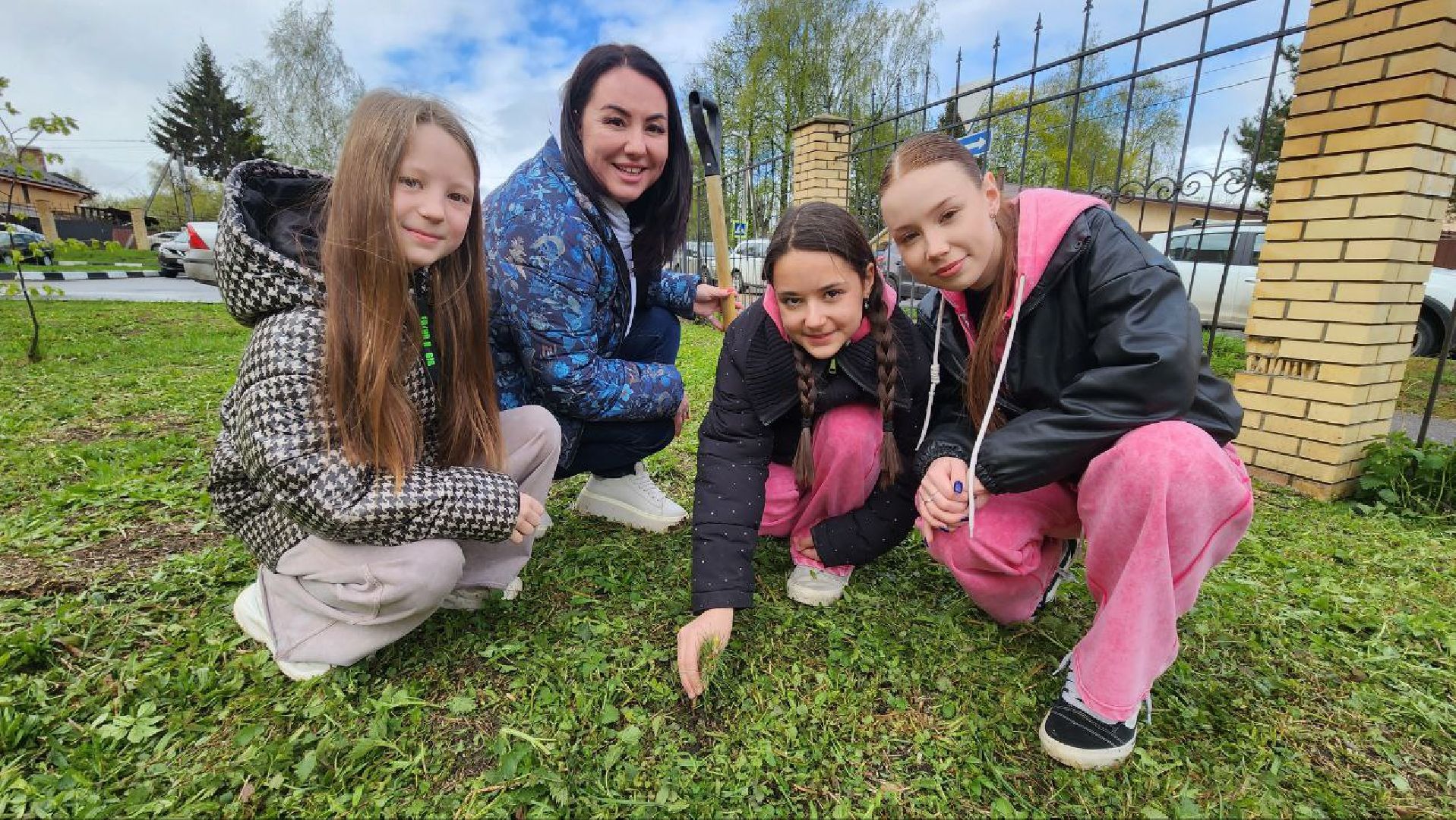 Дмитров, Дмитровская больница, Дом рождения,Аллея многодетных семей,
