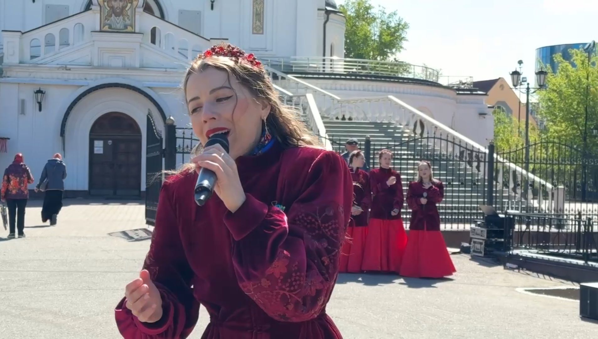 Реутов , Сад памяти, Посадка деревьев , Липы, Яблони,Черемуха,  Береза,