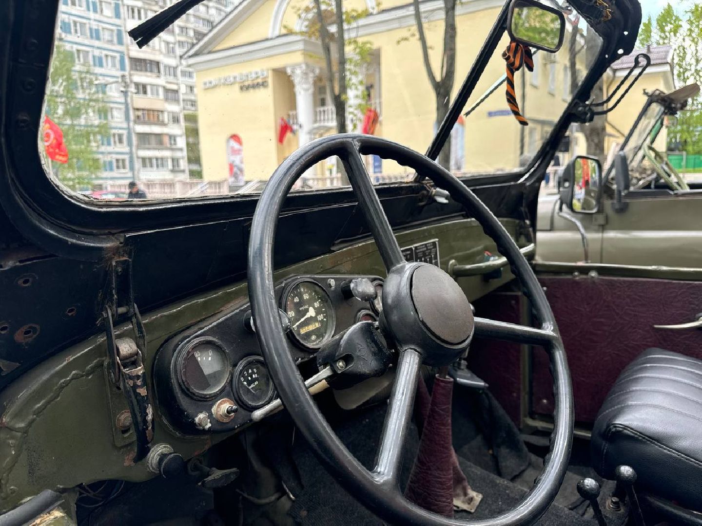 дк кучино, фотозона, автомобили,