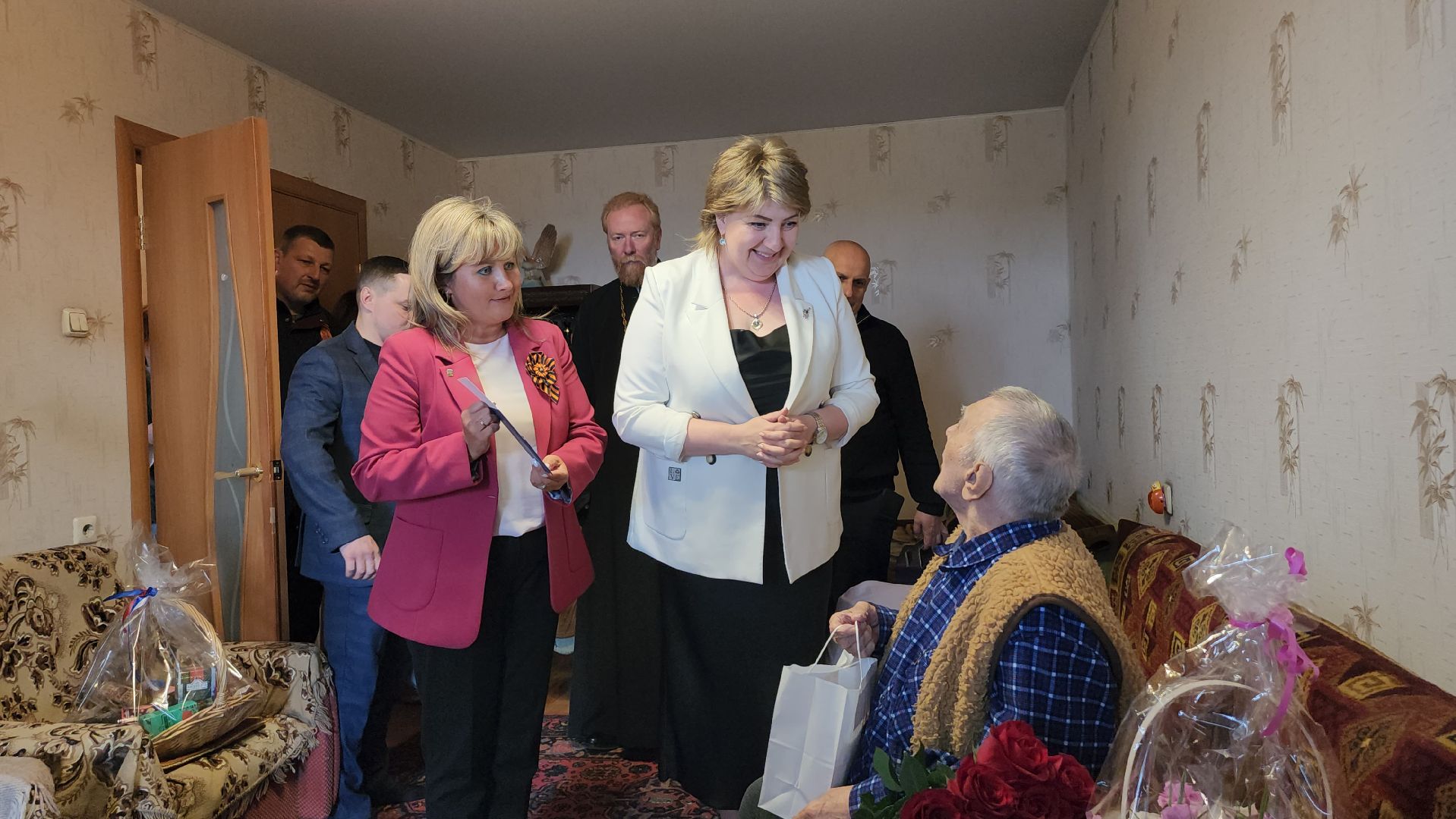 серпухов, московское шоссе, ветеран вов, почетный гражданин серпухова, день победы,