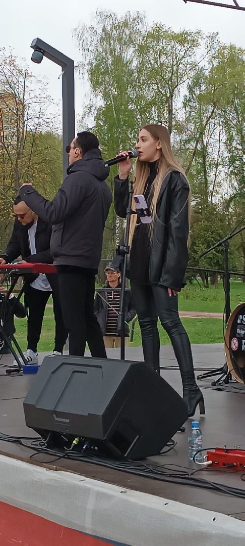 ПОДМОСКОВЬЕ, Ивантеевка, Парки Подмосковья, На одной волне.