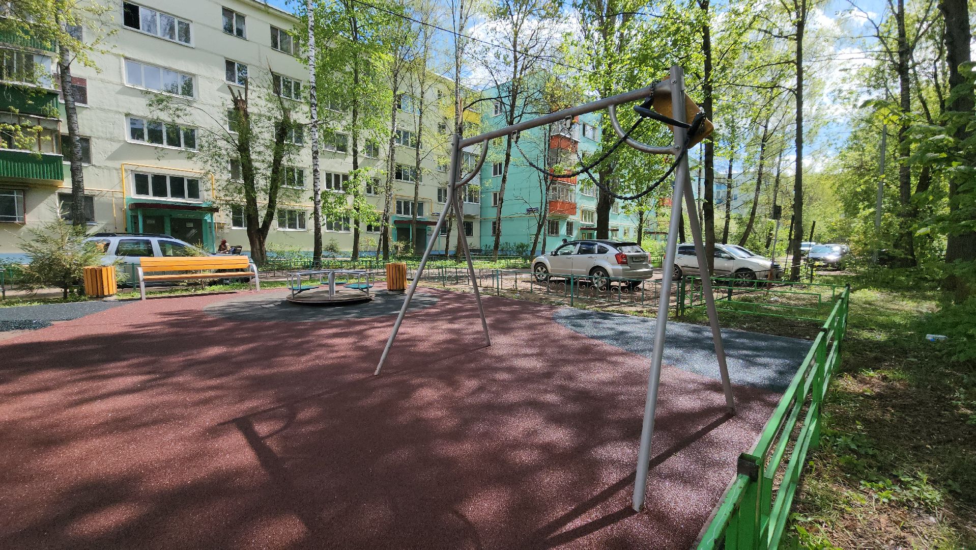 детская  площадка, резиновое покрытие, Лобня ,