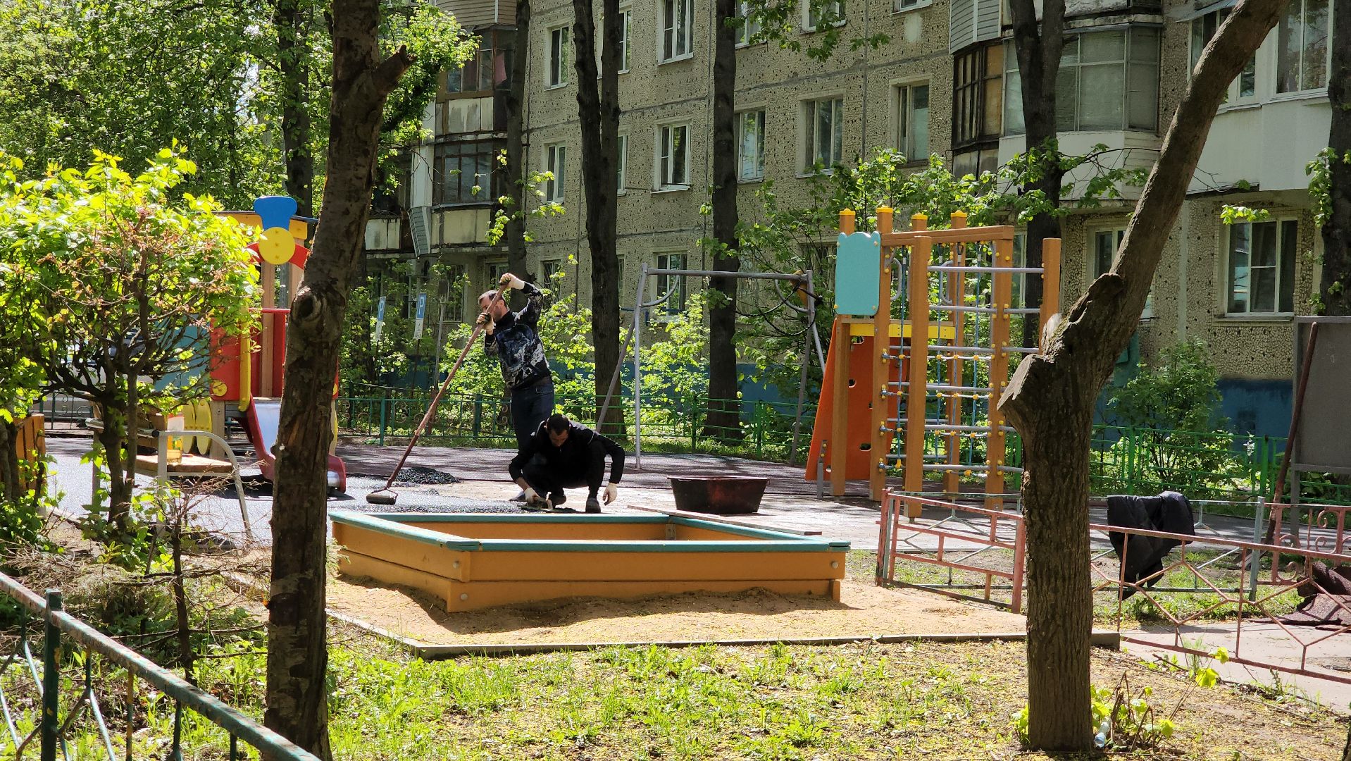 детская  площадка, резиновое покрытие, Лобня ,