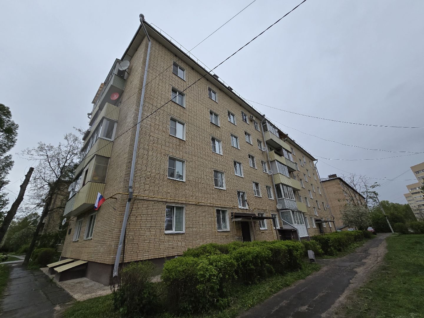 Коломна, именная табличка, таблички в честь ветеранов вов,табличка на доме в честь ветерана,