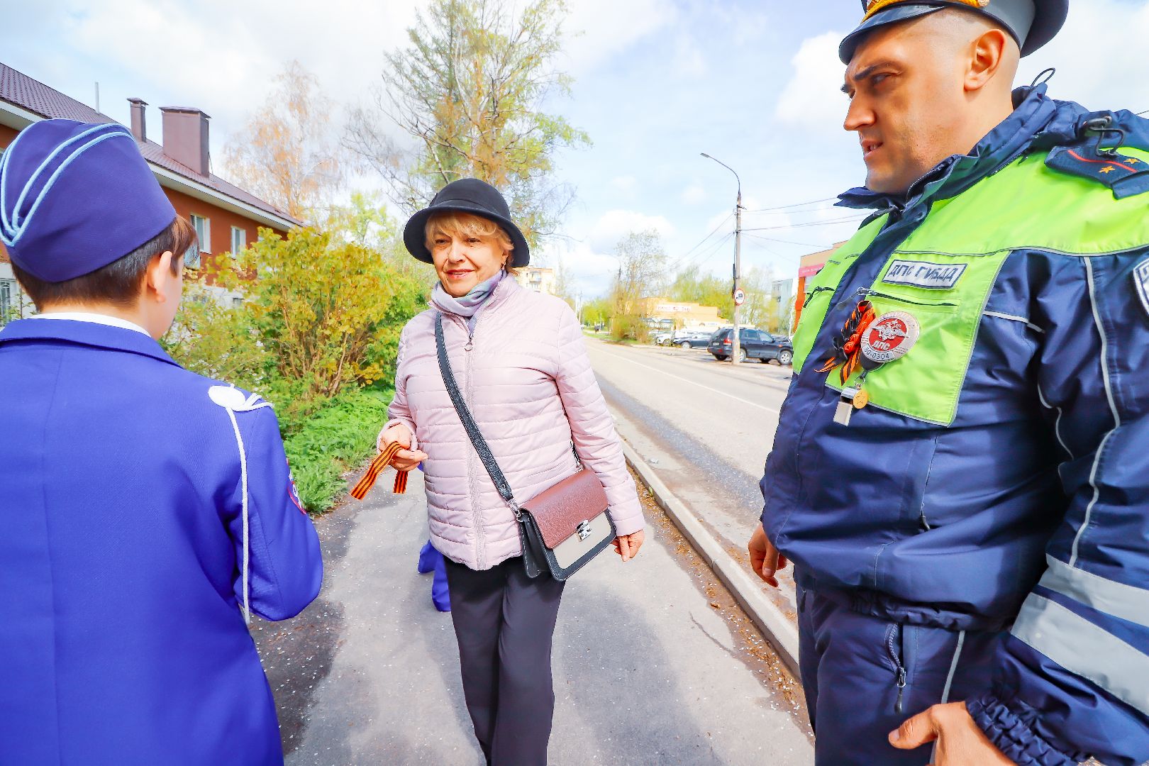 клин, общество, транспорт, георгиевская ленточка ,