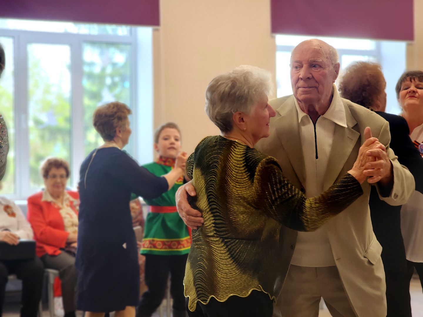 дубна, бал победителей, ветераны, день победы,