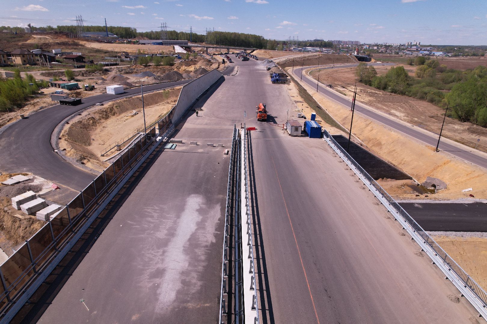 видео с коптера, юла, дороги подмосковья,