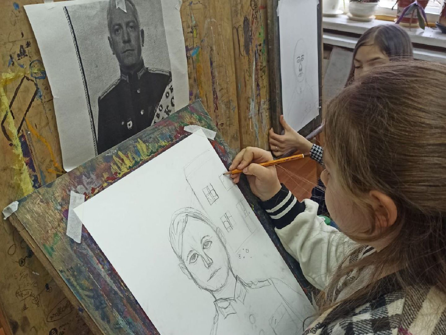 дубна, библиотека семейного чтения, день победы, выставка,