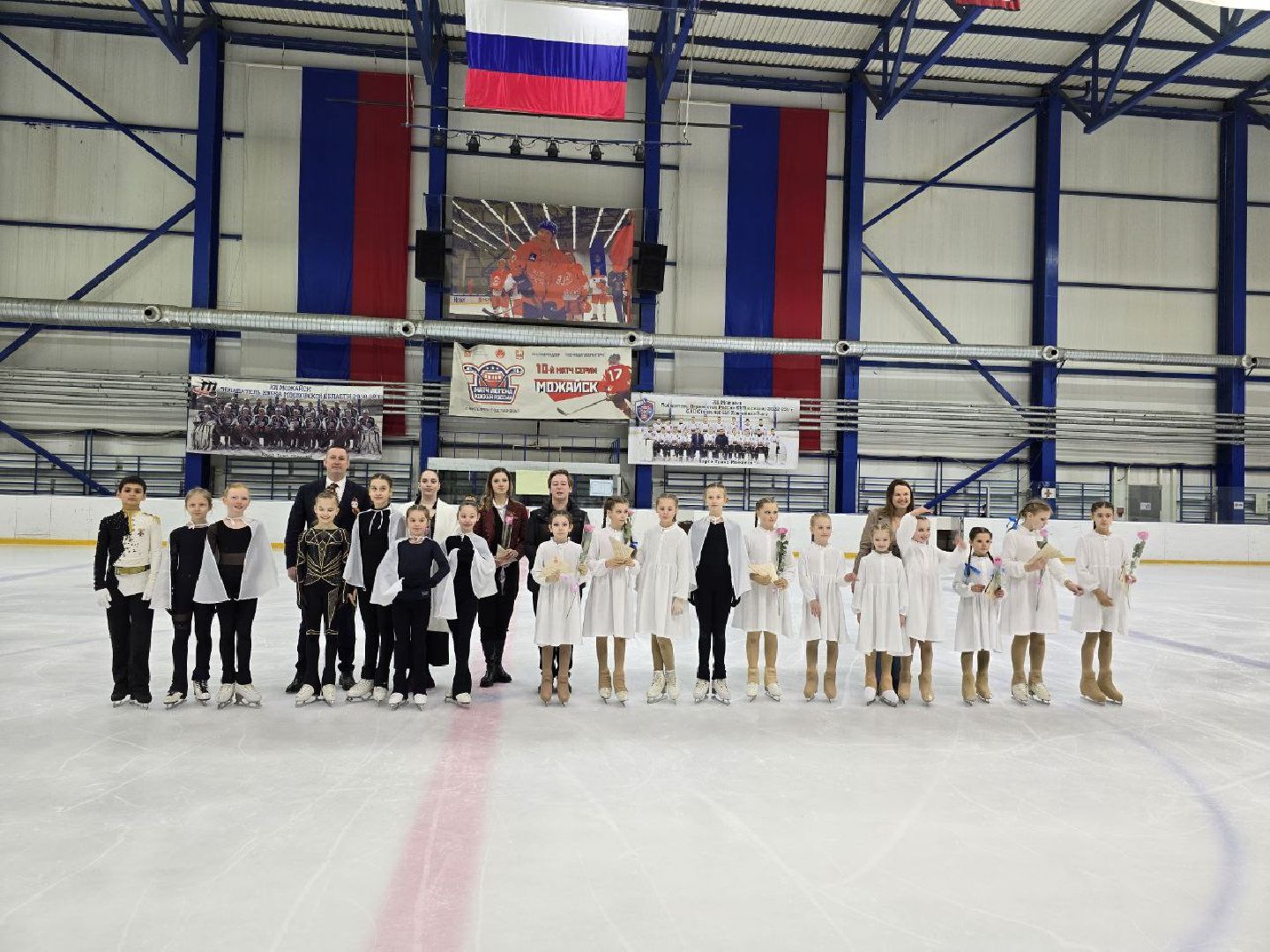 можайск, можайский муниципальный округ, подмосковье, ледовое шоу, день победы, спортсмены, фигуристы , великая отечественная война,