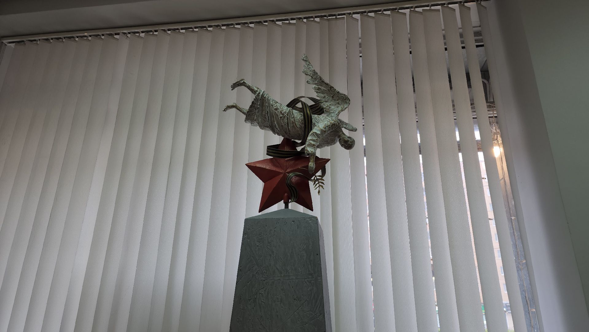 Картины , 80 - летие победы, Выставка , Лобня,