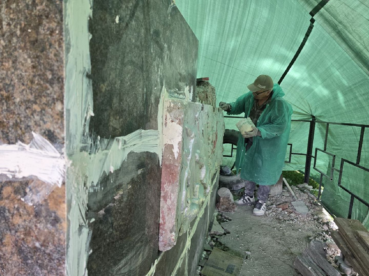 можайск, можайский муниципальный округ, подмосковье, 9 мая, день победы, ремонт памятника, воинское захоронение , великая отечественная война, капитальный ремонт воинского захоронения ,