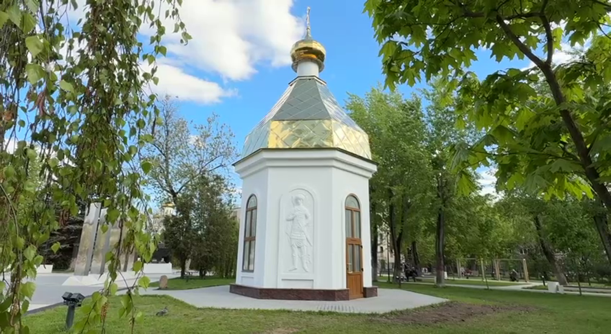 Реутов, мемориал славы,  реконструкция часовни, часовня Георгия Победоносца, Иконы, роспись,
