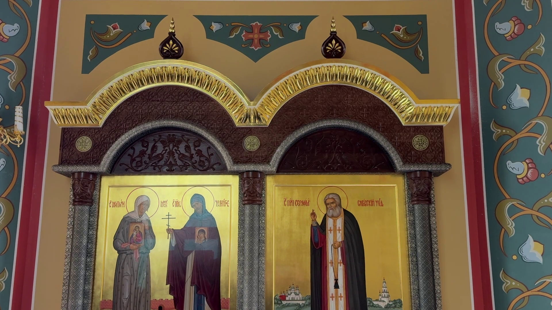 Реутов, мемориал славы,  реконструкция часовни, часовня Георгия Победоносца, Иконы, роспись,