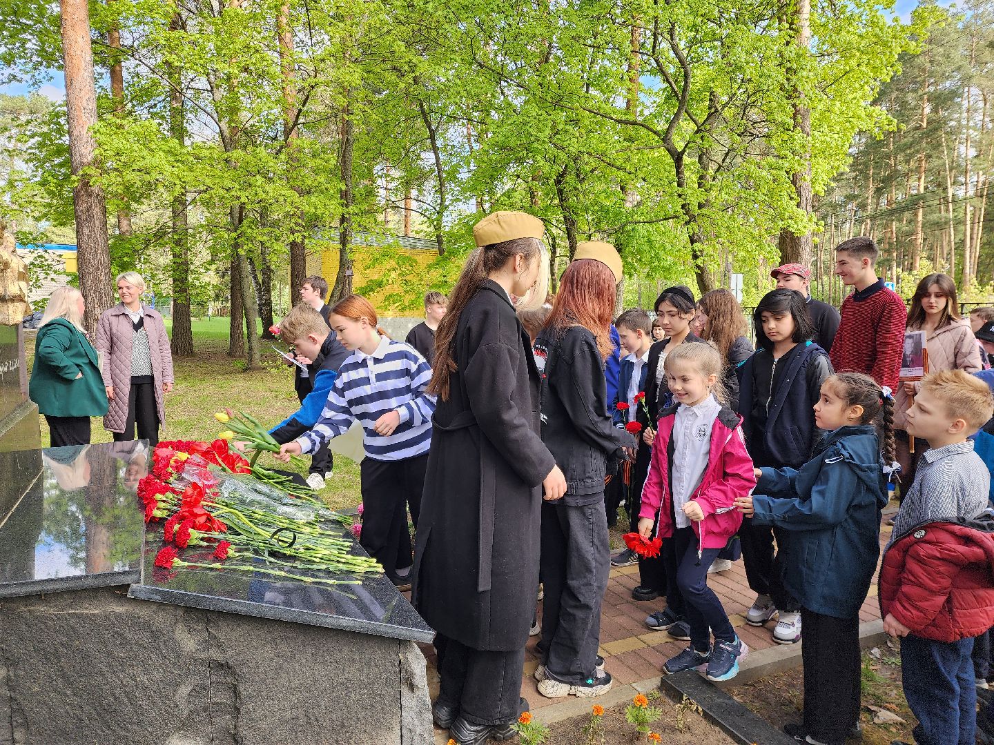 раменское, общество, возложение цветов к обелиску герою великой отечественной войны , мероприятие на территории кратовской школы 98,