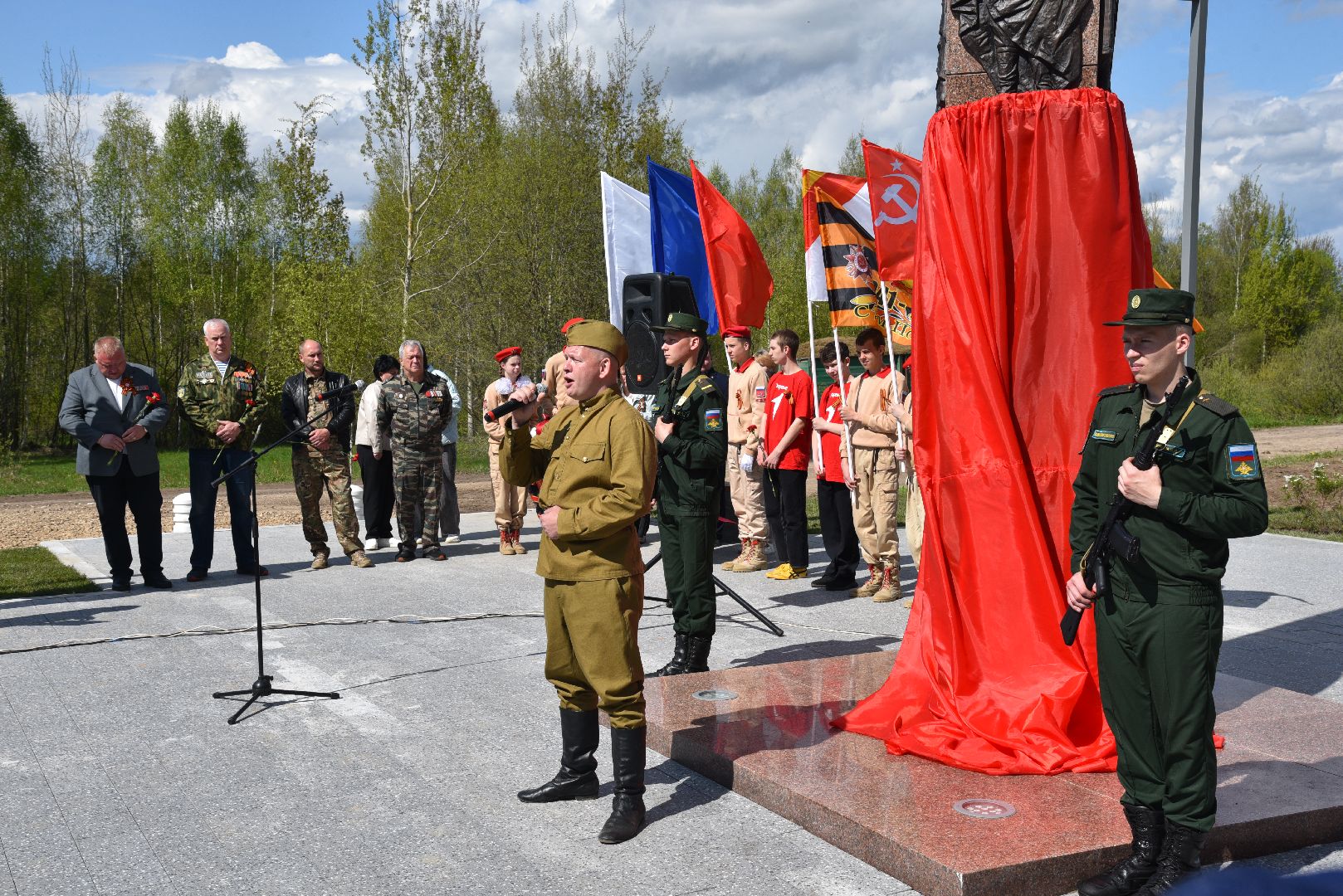лотошино, стела населенный пункт воинской доблести, день победы,