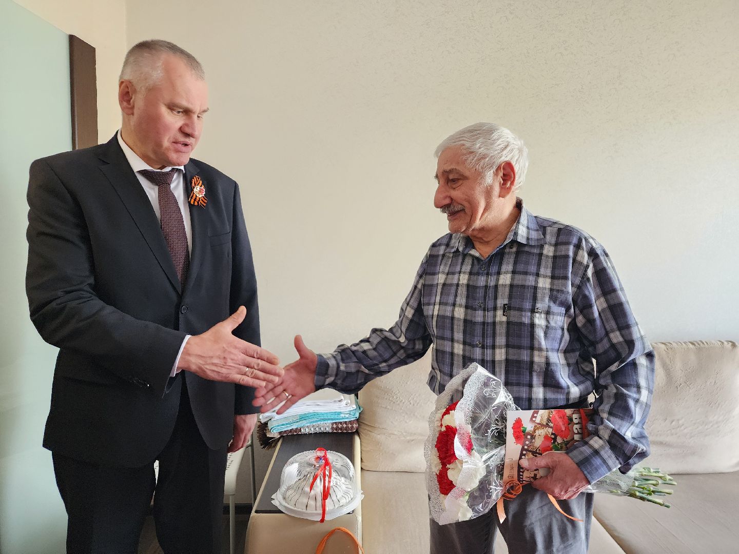 фрязино, ветераны великой отечественной войны, 80-летие великой победы, поздравление ветерана,