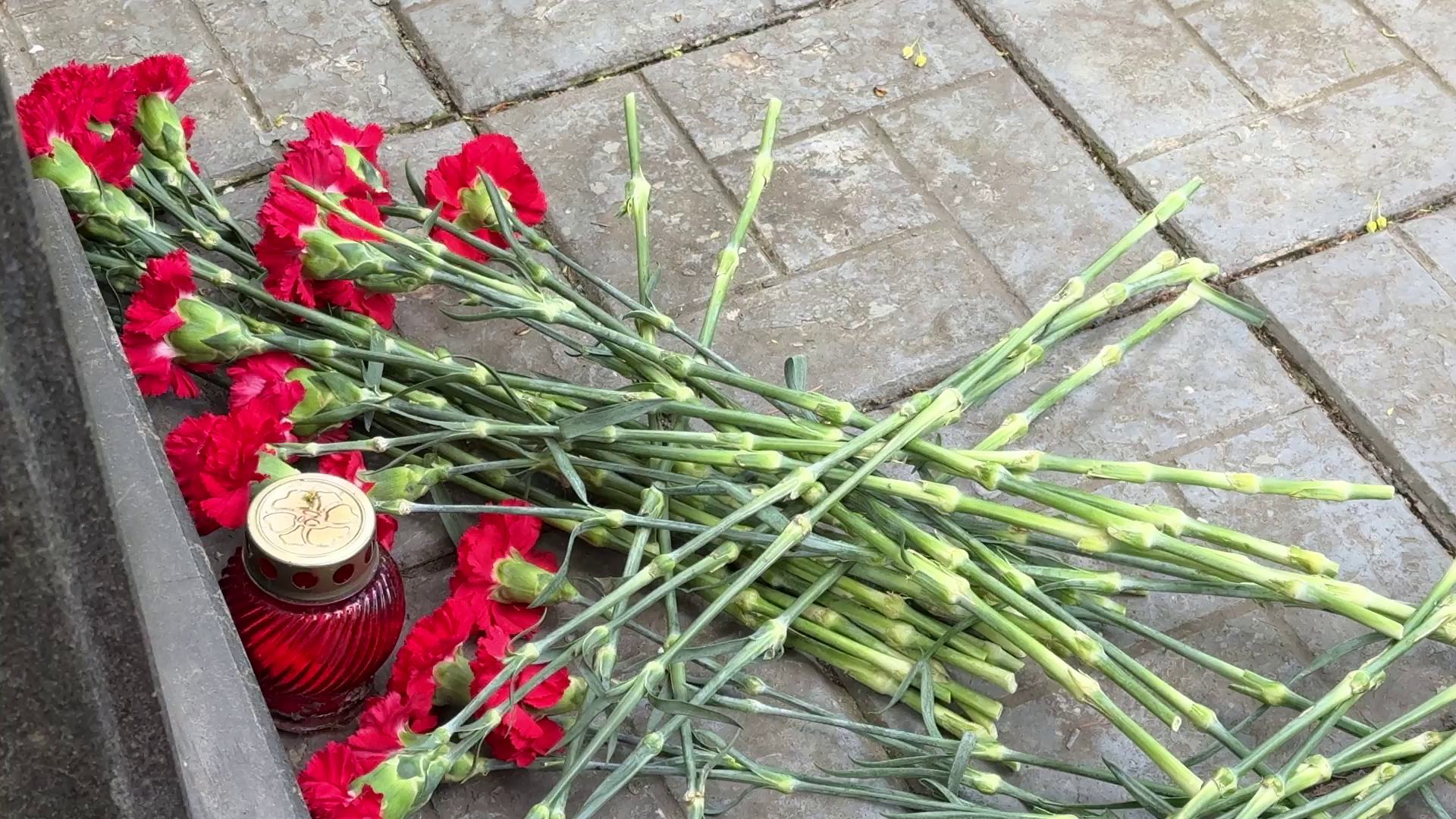 Реутов, я помню я горжусь, возложение цветов, верните память,никто не забыт ничто не забыто,