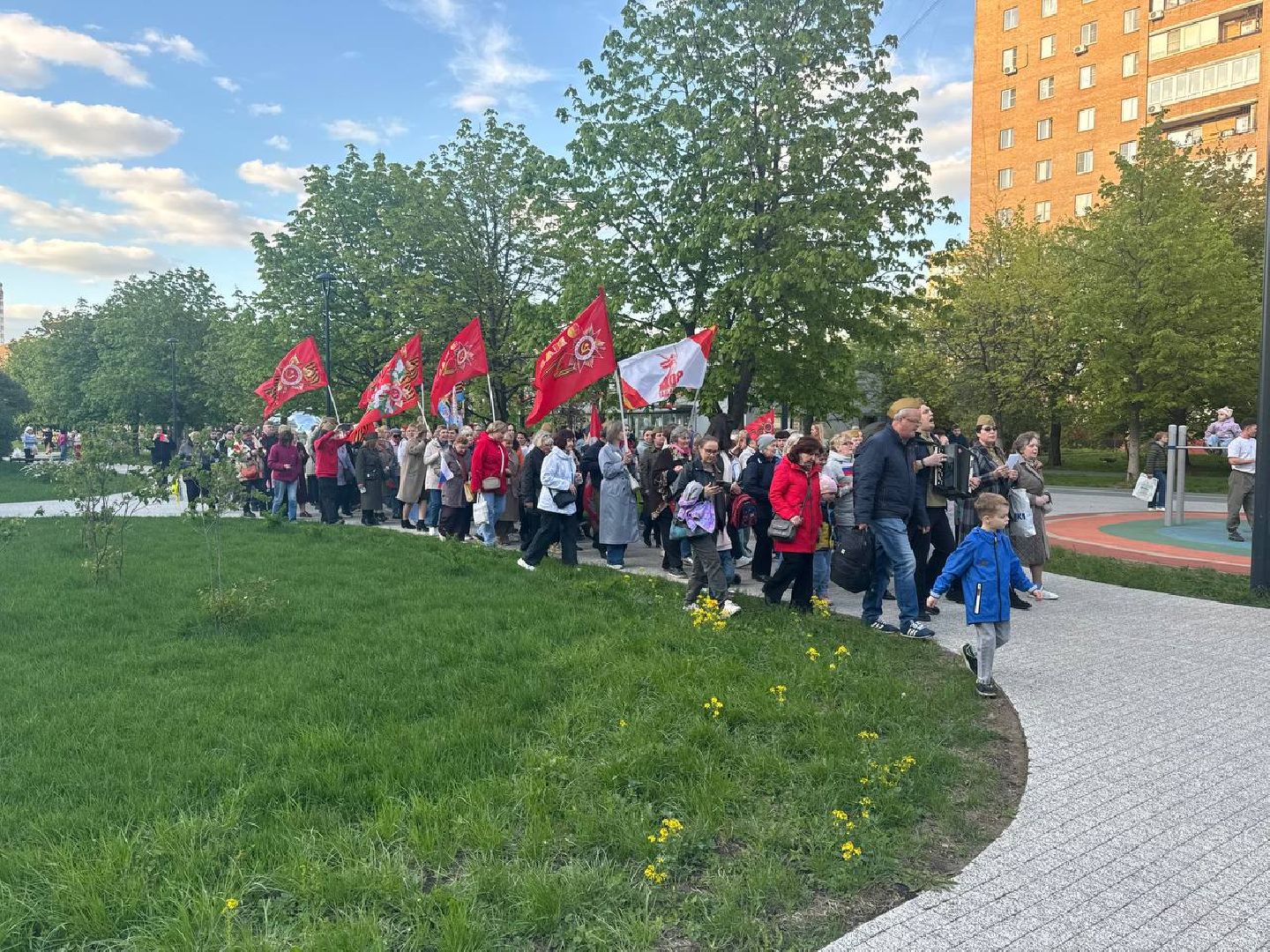 военные песни, шествие, железнодорожная,