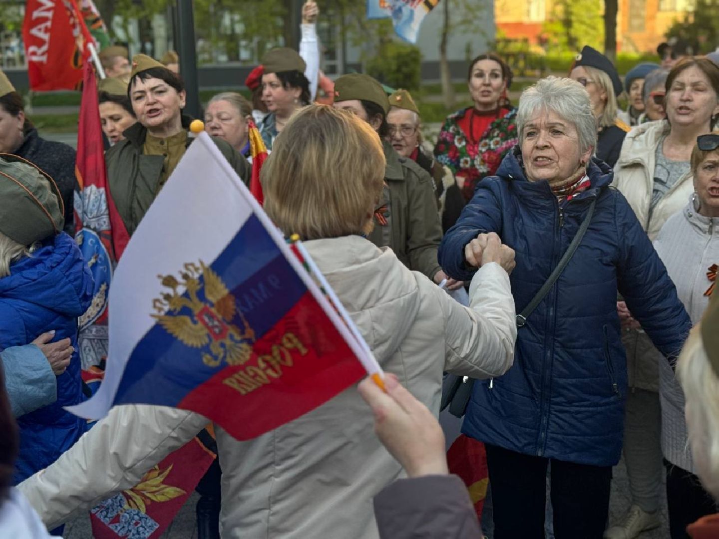 военные песни, шествие, железнодорожная,