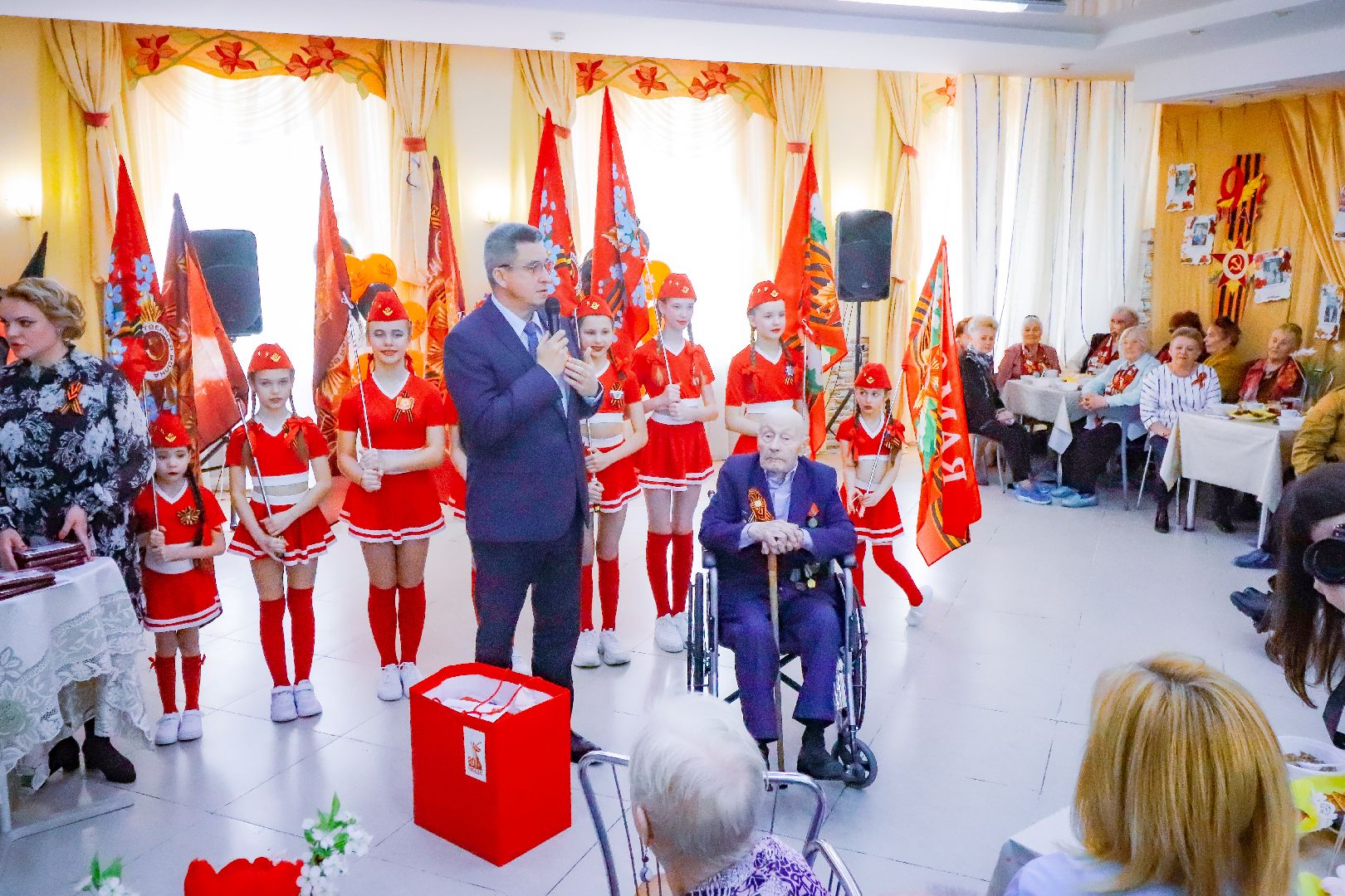 клин, общество, день победы, ветераны, табличка ветерану,