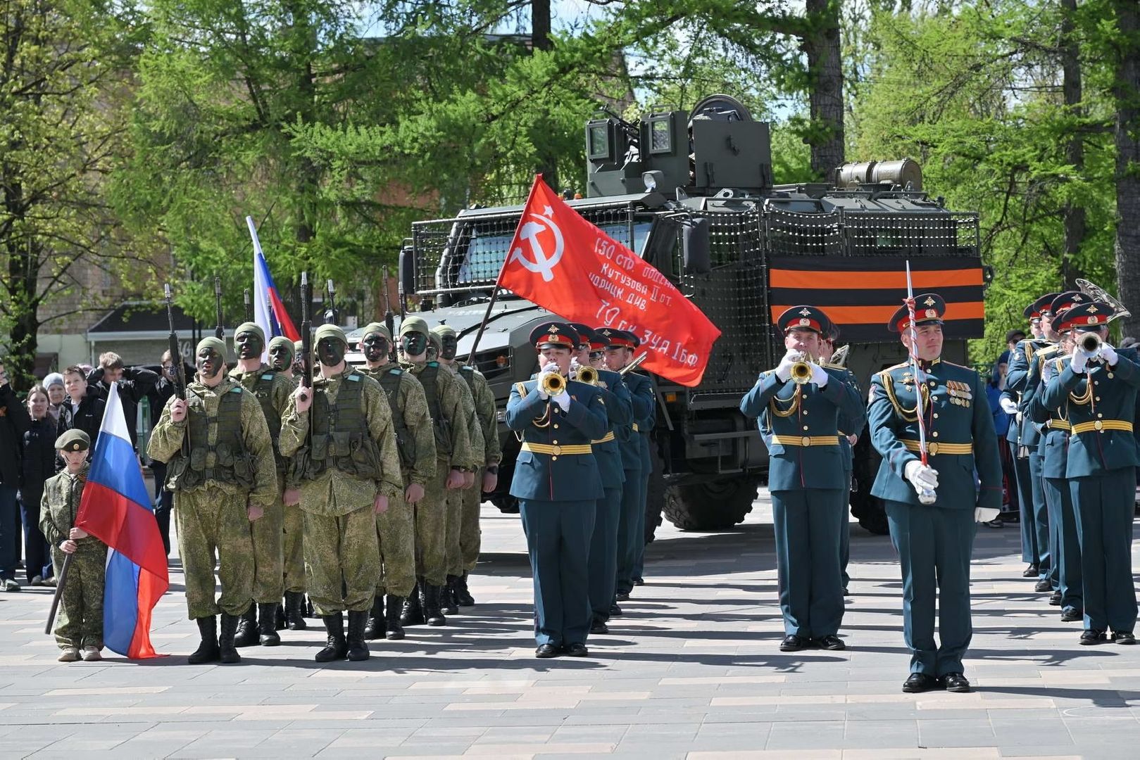 плац-парад рвсн, рукопашный бой, власиха РВСН, ракетные войска, день победы,