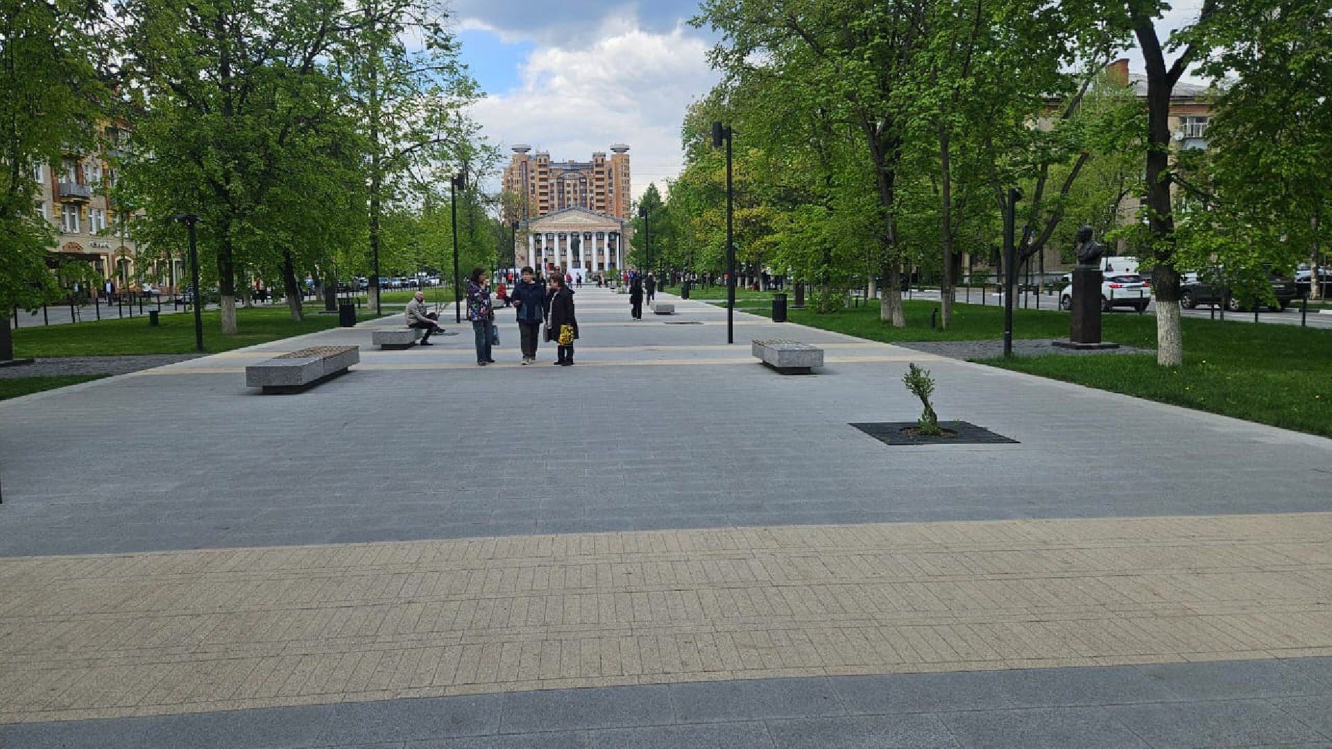 сад памяти, деревья, жуковский, 9 мая,