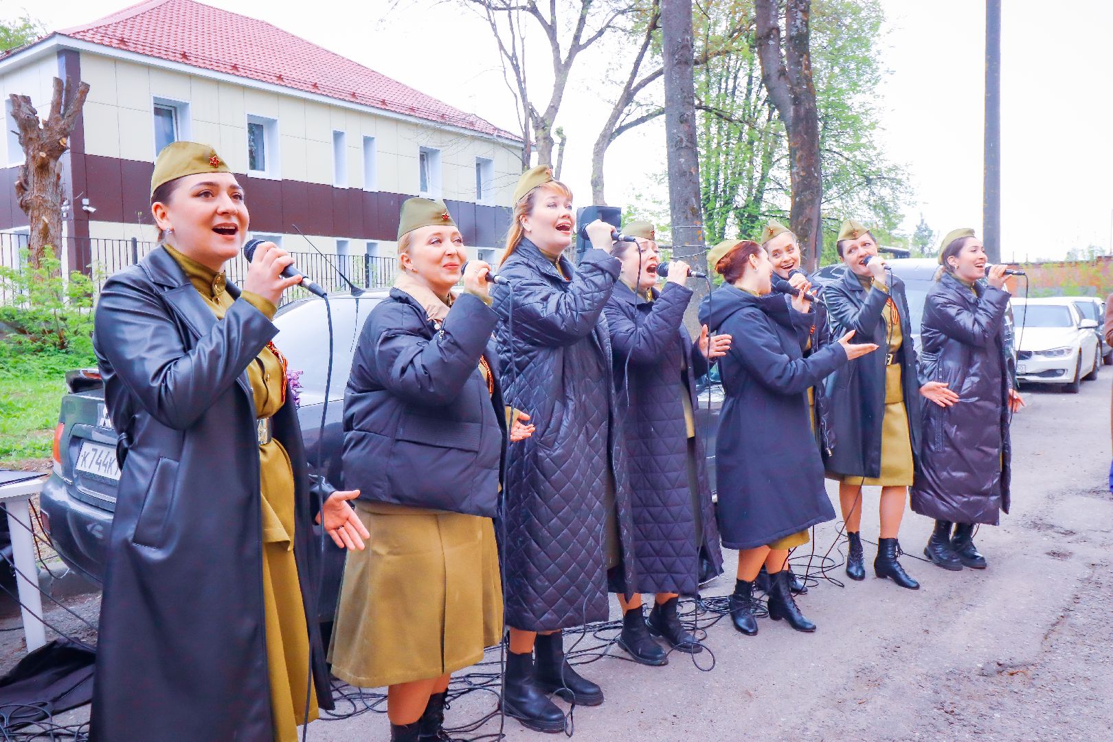 клин, ветераны, день победы, общество, табличка ветерану,