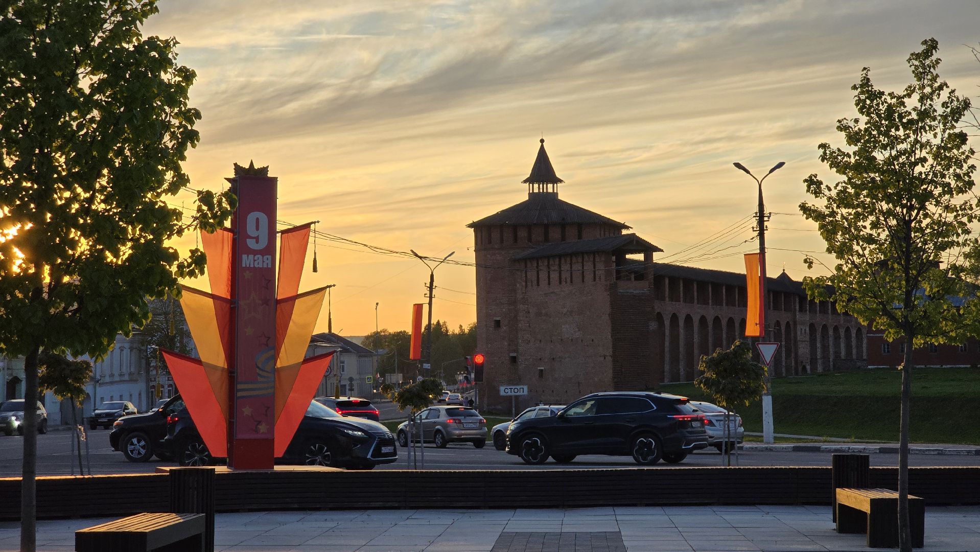 Коломна, 9 мая, день победы, украшение города,