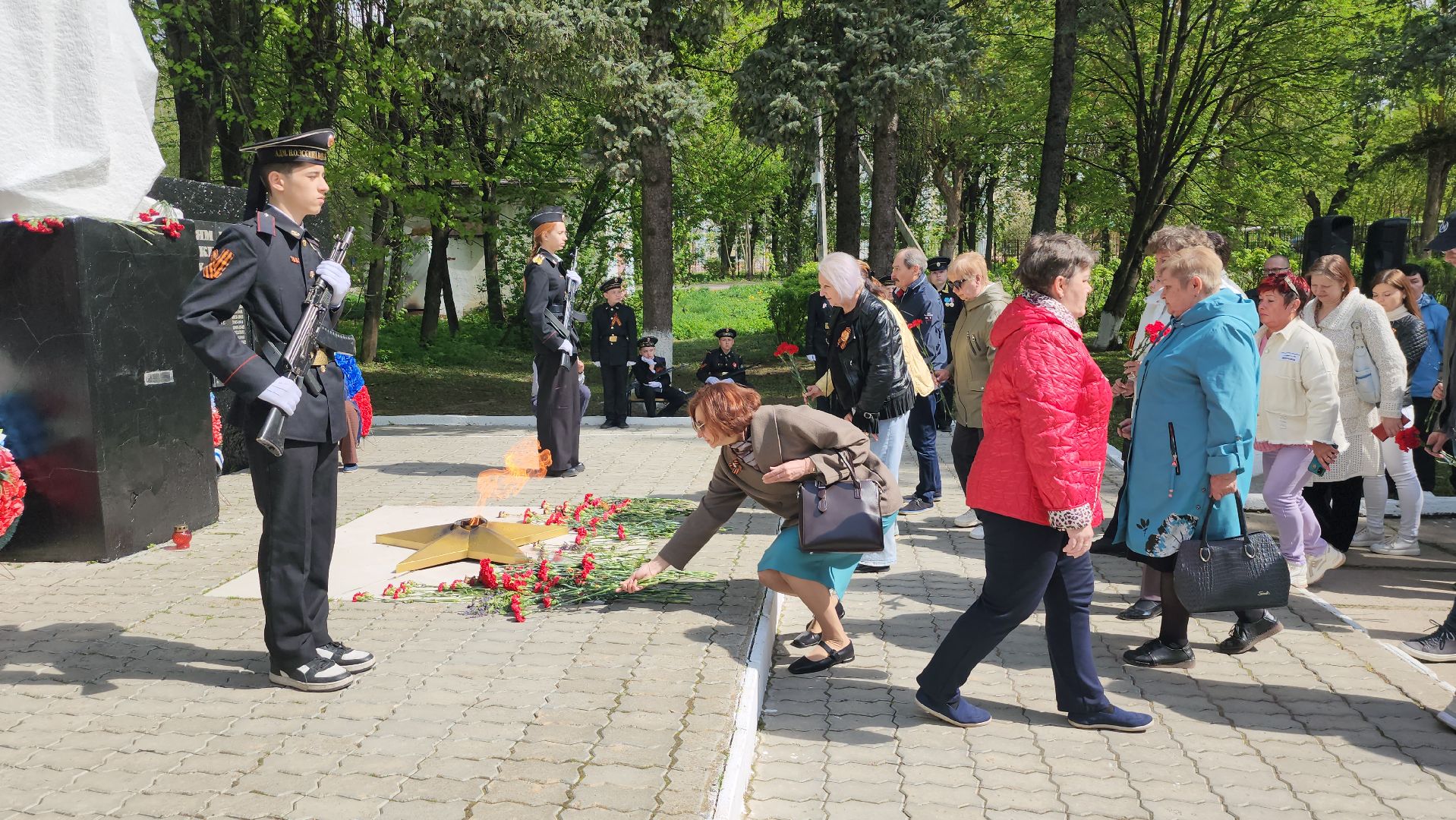 серпухов, вечный огонь, улица крюкова, юбилей победы,