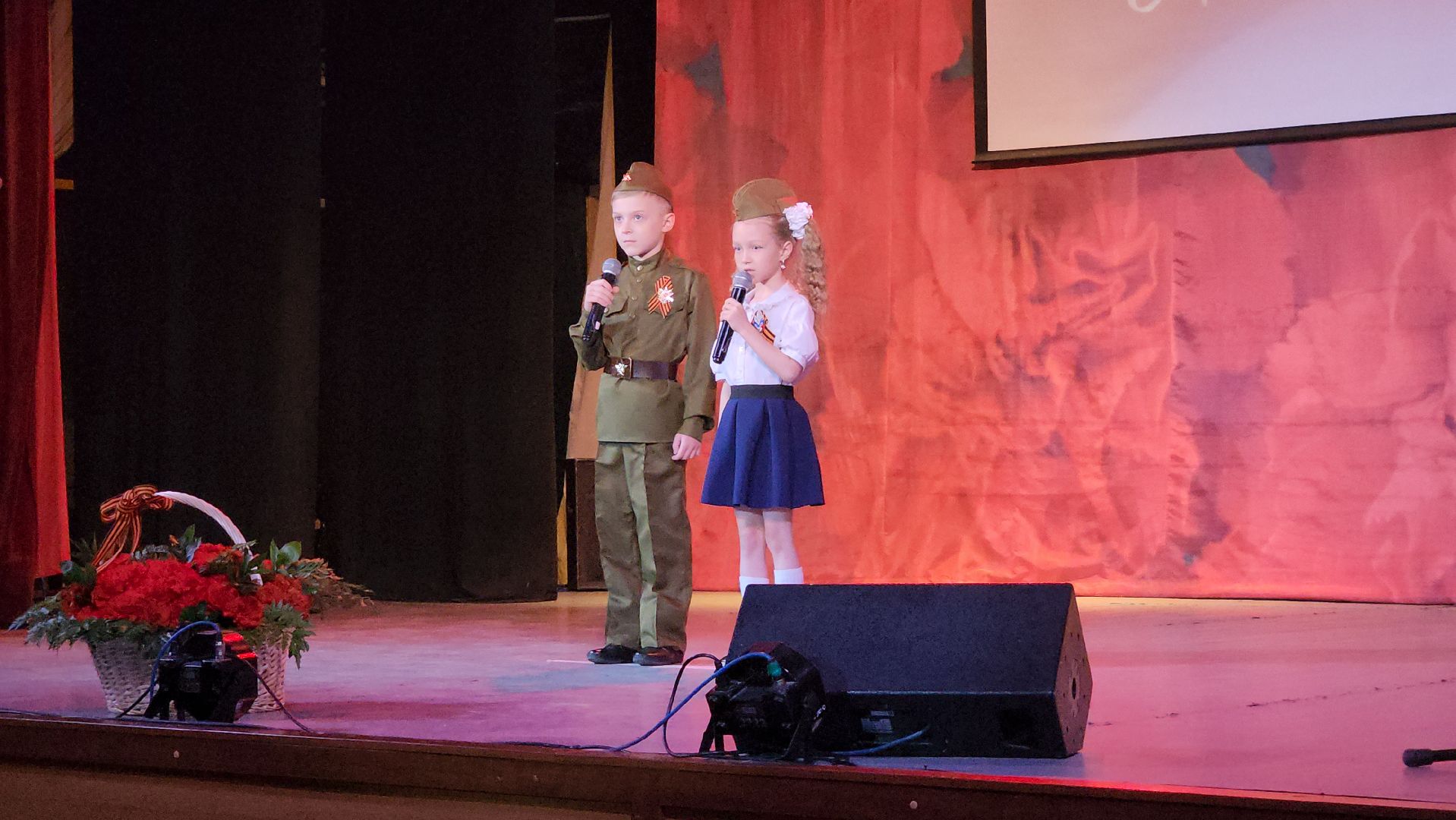 пушкино, вертикалки, день победы, конкурс дн, конкурс песен, конкурс рисунков, компания, сотрудники, 80-летие великой победы, патриотическая акция,