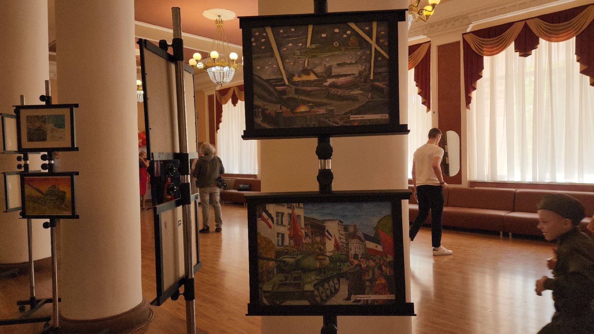 пушкино, вертикалки, детские рисунки, художественная выставка,конкурс для всех,великая отечественная война, 9 мая, день победы, сво, благотворительая акция,