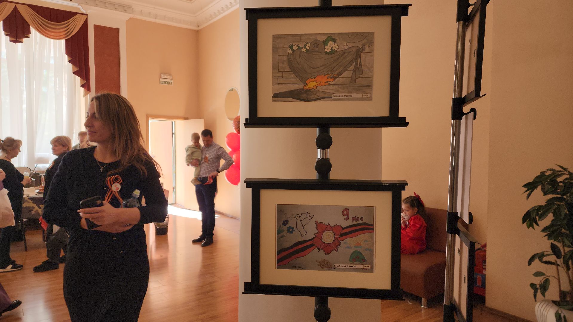 пушкино, вертикалки, детские рисунки, художественная выставка,конкурс для всех,великая отечественная война, 9 мая, день победы, сво, благотворительая акция,