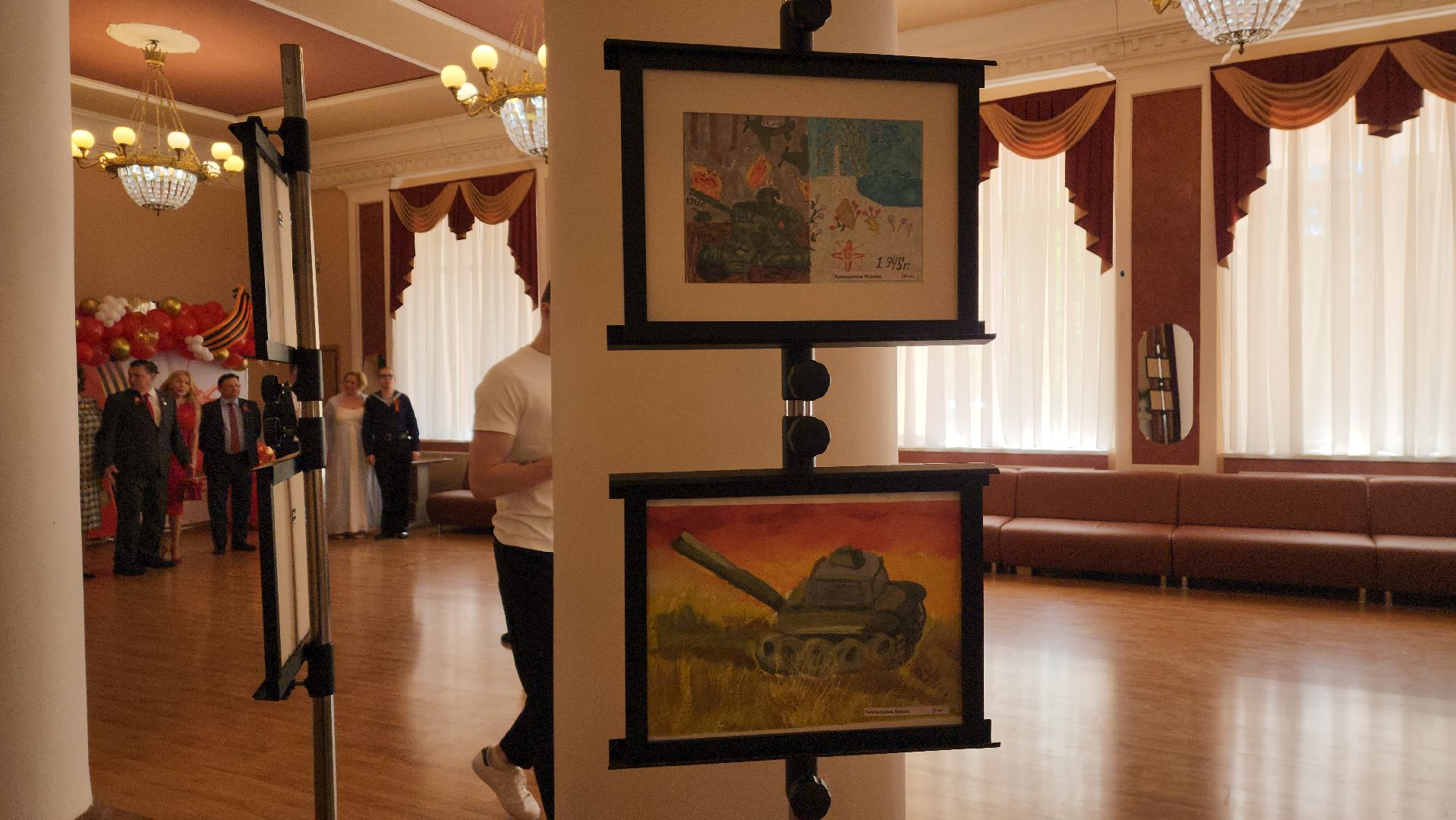 пушкино, вертикалки, детские рисунки, художественная выставка,конкурс для всех,великая отечественная война, 9 мая, день победы, сво, благотворительая акция,