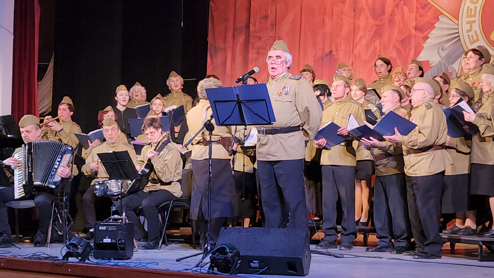 пушкино, хор, день победы, песни военных лет, 80 - летие победы, выступление,патриотизм,великая победа,вертикалки,