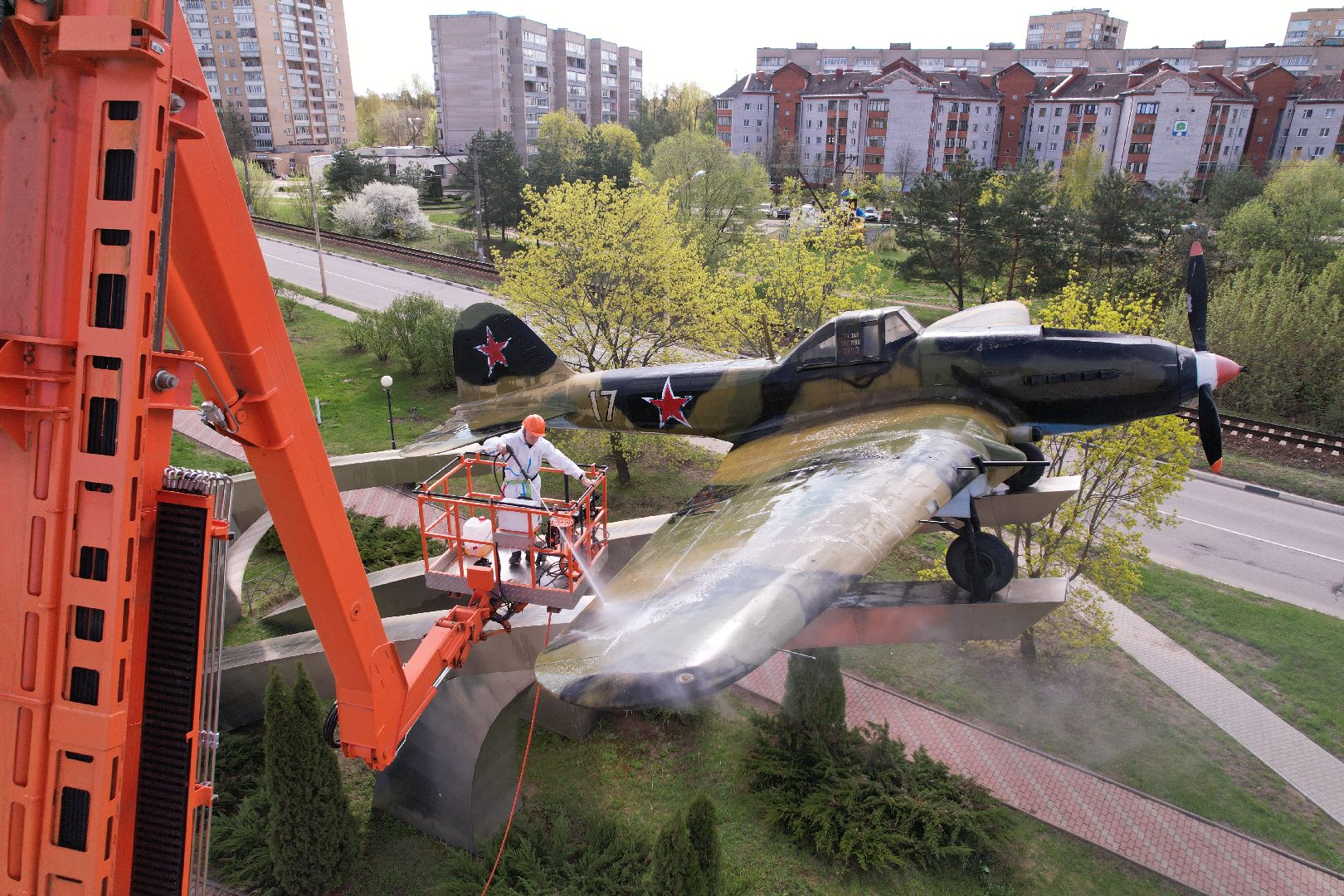 видео с коптера, памятник штурмовику ИЛ-2,