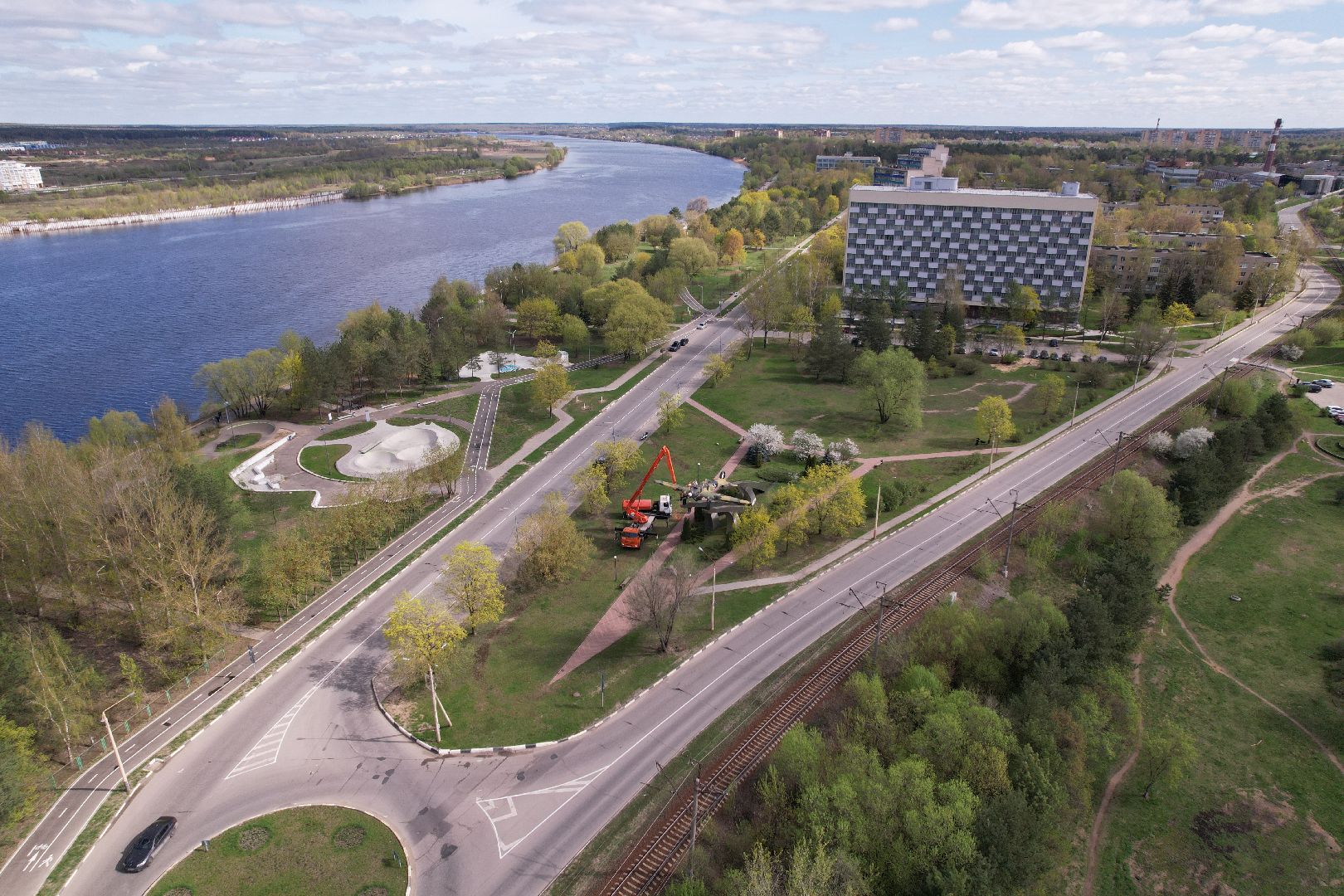 видео с коптера, памятник штурмовику ИЛ-2,