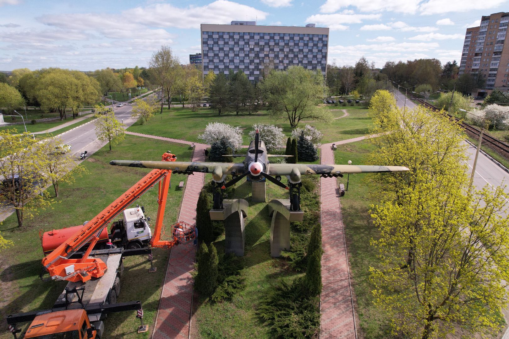 видео с коптера, памятник штурмовику ИЛ-2,