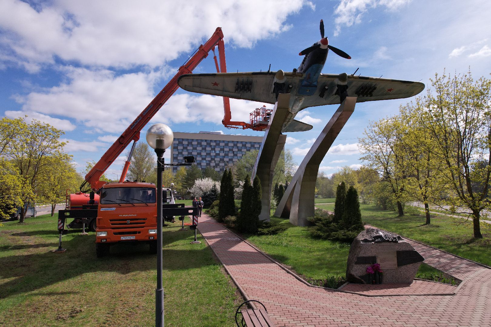 видео с коптера, памятник штурмовику ИЛ-2,