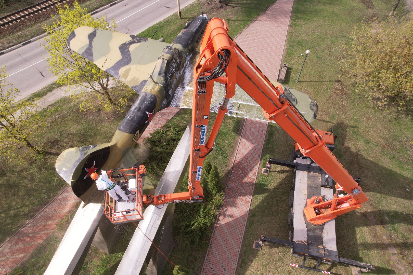 видео с коптера, памятник штурмовику ИЛ-2,