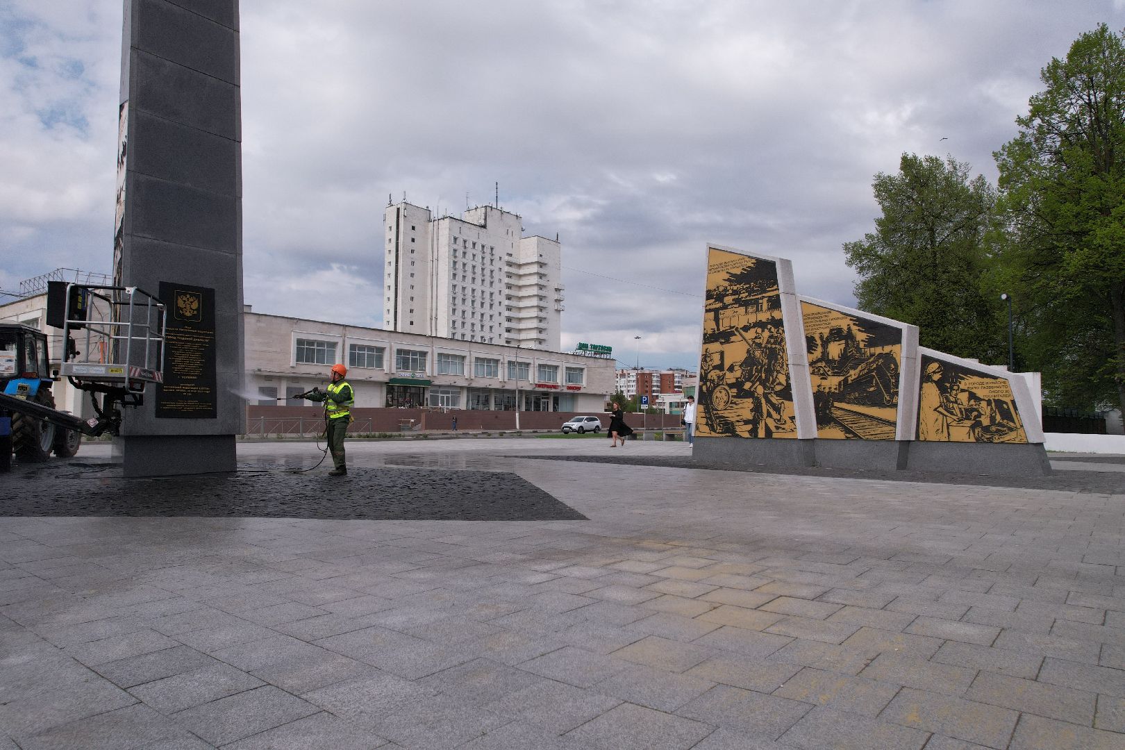 видео с коптера, стела город трудовой доблести, мемориальный парк коломны,