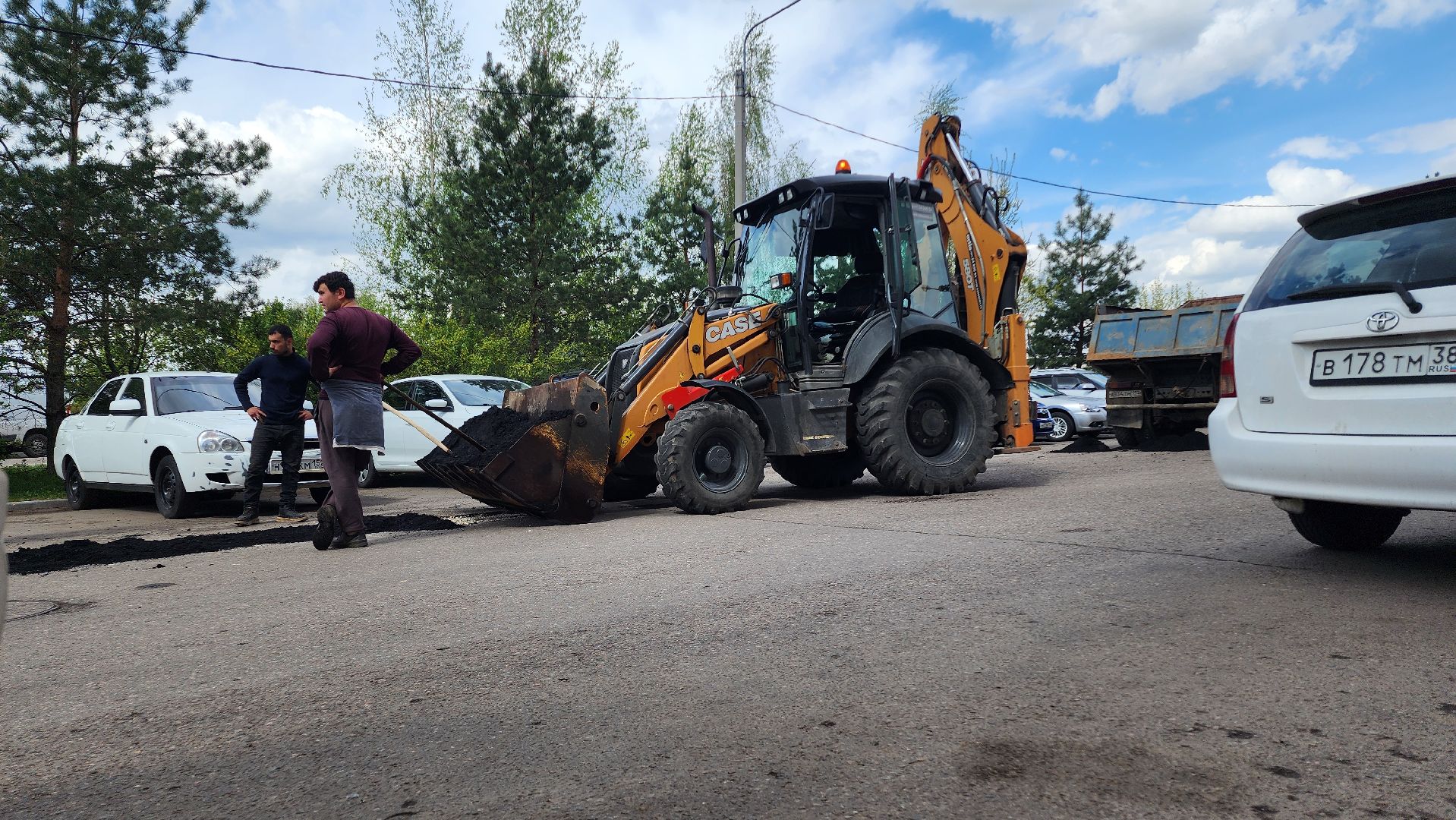 дороги, дорожные ямы, ремонт дорог,домодедово, подмосковье, коммунальная служба, спецтехника,