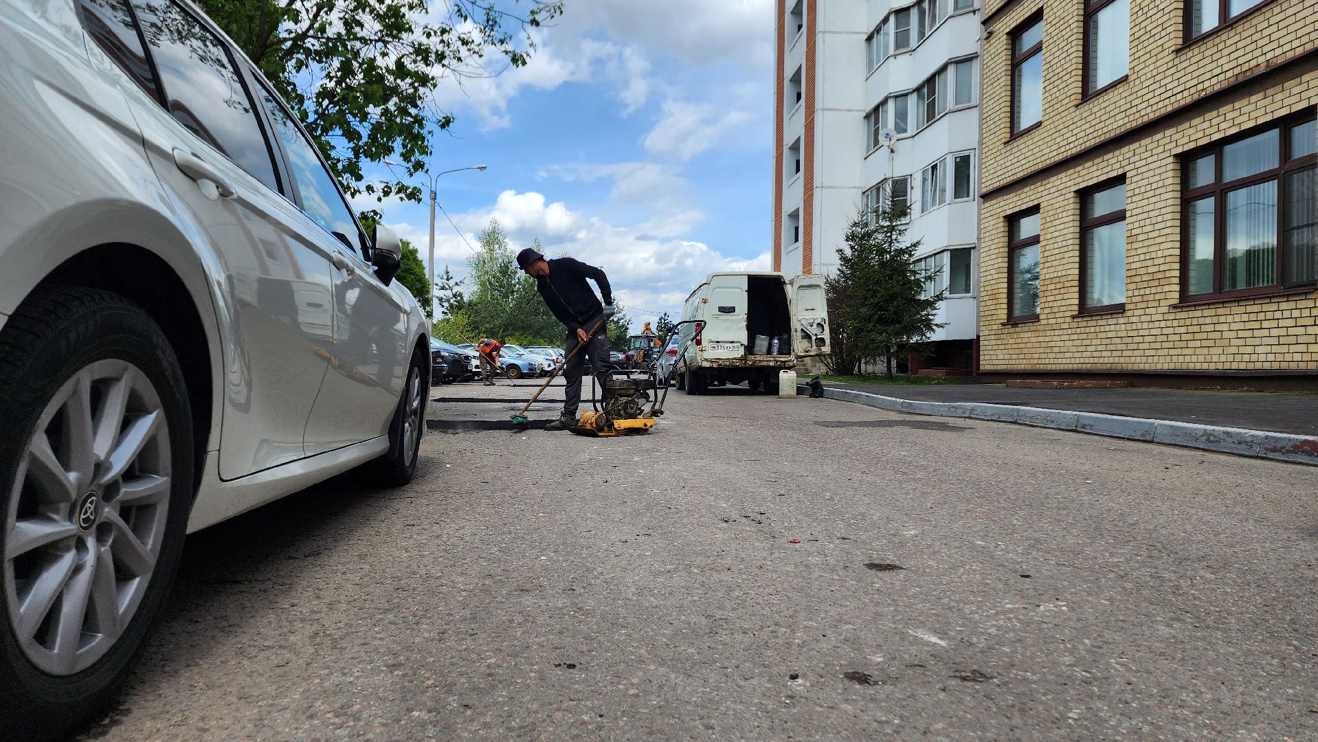 дороги, дорожные ямы, ремонт дорог,домодедово, подмосковье, коммунальная служба, спецтехника,