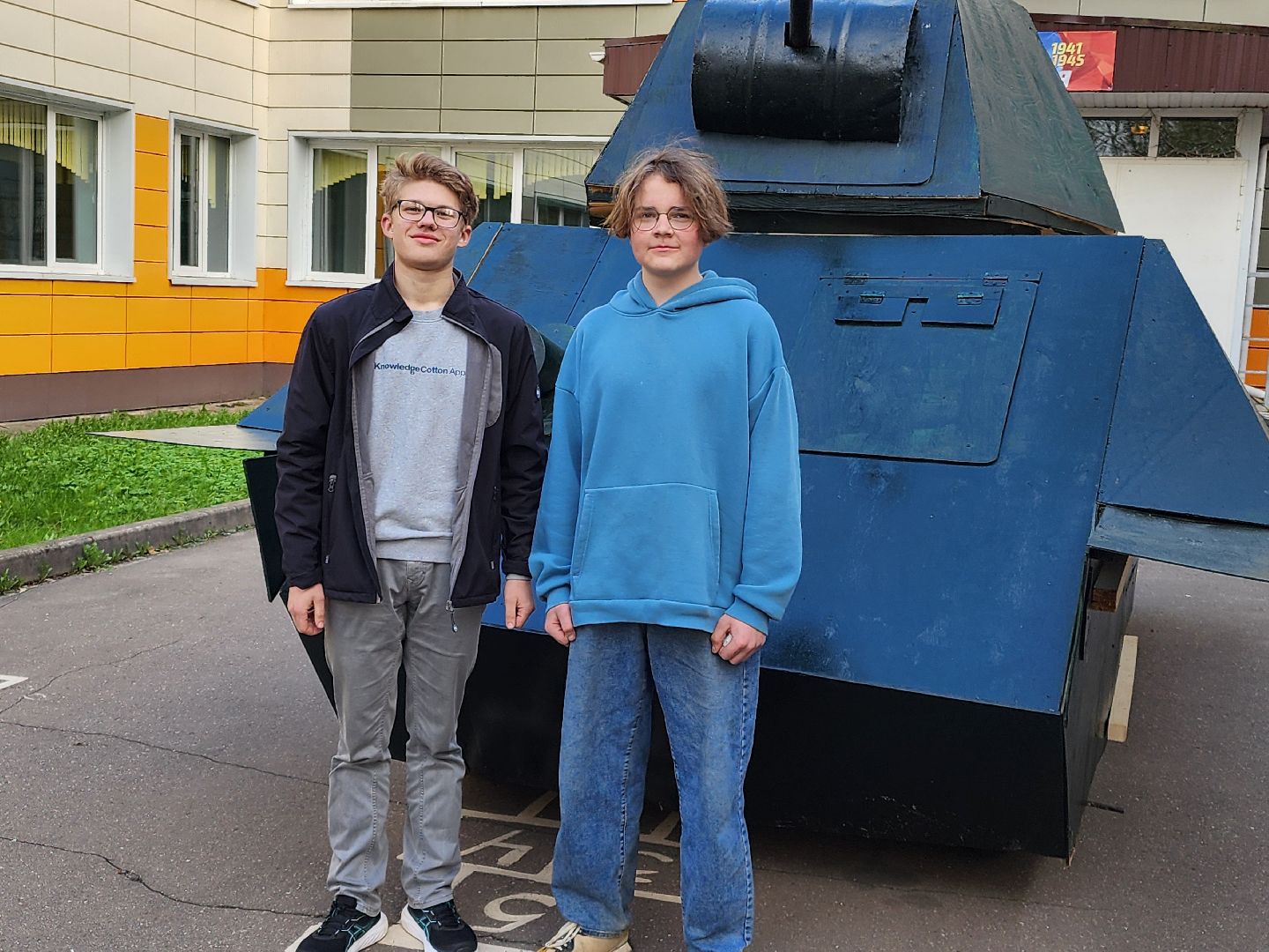 сергиево-посадский городской округ, хотьково, т-34, школьники, макет танка,